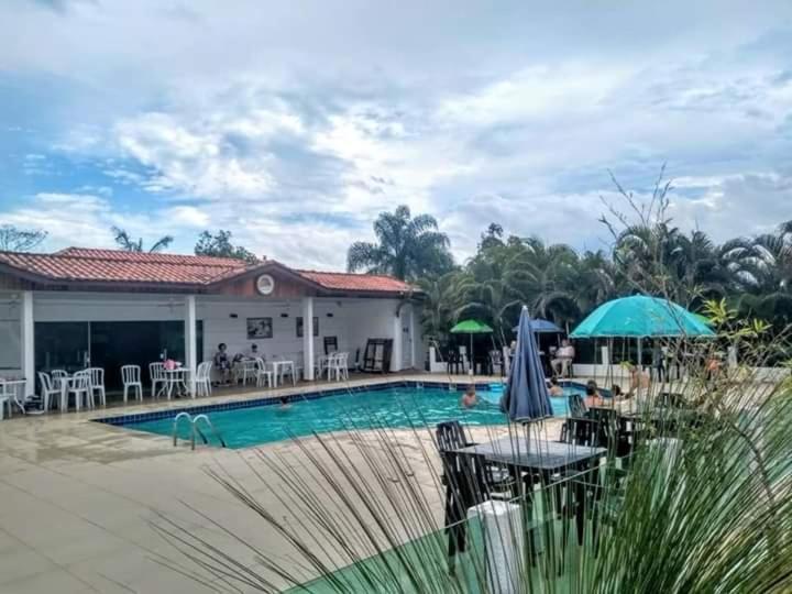 HOTEL NOVA ITÁLIA CLUB PARIQUERA-ACU (Brasil) - de R$ 231